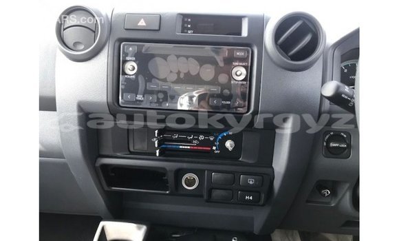 Buy Import Toyota Land Cruiser White Car in Import - Dubai in Batken Buy Import Toyota Land Cruiser White Car in Import - Dubai in Batken