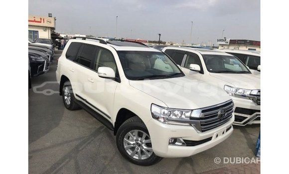 Buy Import Toyota Land Cruiser White Car in Import - Dubai in Batken Buy Import Toyota Land Cruiser White Car in Import - Dubai in Batken