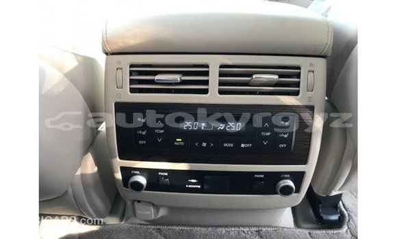 Buy Import Toyota Land Cruiser White Car in Import - Dubai in Batken Buy Import Toyota Land Cruiser White Car in Import - Dubai in Batken