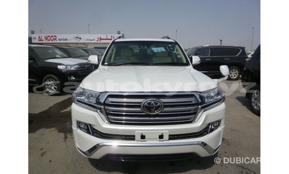 Buy Import Toyota Land Cruiser White Car in Import - Dubai in Batken Buy Import Toyota Land Cruiser White Car in Import - Dubai in Batken