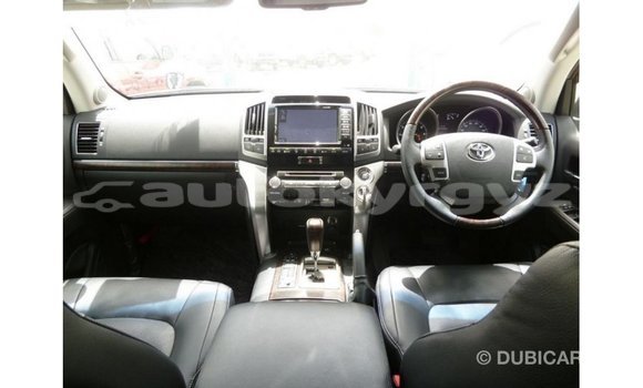 Buy Import Toyota Land Cruiser Black Car in Import - Dubai in Batken Buy Import Toyota Land Cruiser Black Car in Import - Dubai in Batken