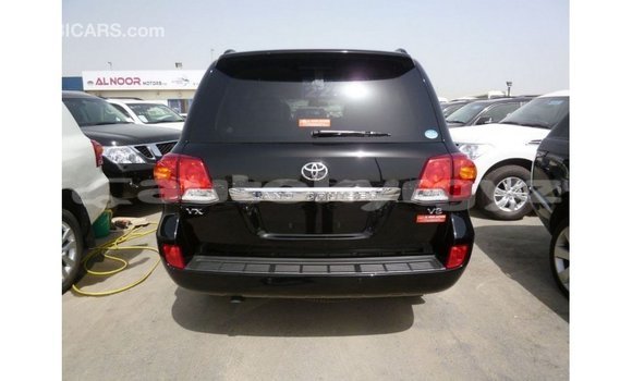 Buy Import Toyota Land Cruiser Black Car in Import - Dubai in Batken Buy Import Toyota Land Cruiser Black Car in Import - Dubai in Batken