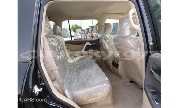 Buy Import Toyota Land Cruiser Black Car in Import - Dubai in Batken Buy Import Toyota Land Cruiser Black Car in Import - Dubai in Batken