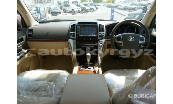 Buy Import Toyota Land Cruiser White Car in Import - Dubai in Batken Buy Import Toyota Land Cruiser White Car in Import - Dubai in Batken
