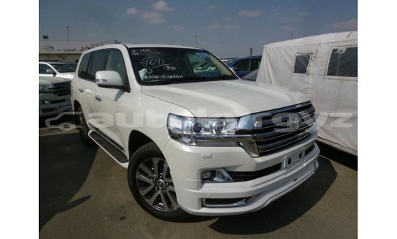 Buy Import Toyota Land Cruiser White Car in Import - Dubai in Batken Buy Import Toyota Land Cruiser White Car in Import - Dubai in Batken