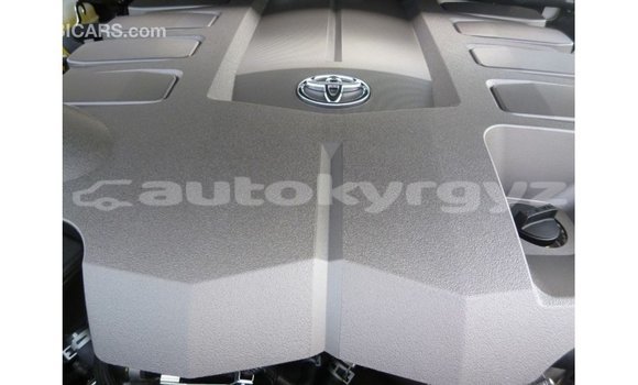 Buy Import Toyota Land Cruiser White Car in Import - Dubai in Batken Buy Import Toyota Land Cruiser White Car in Import - Dubai in Batken