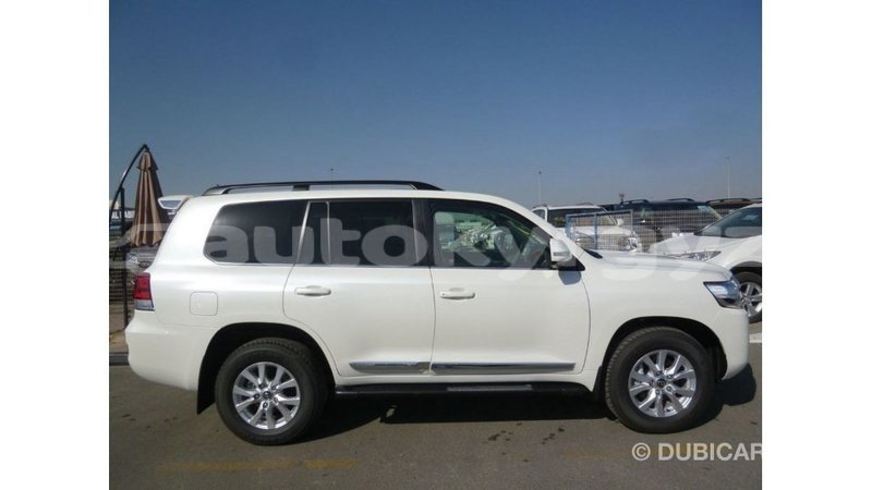 Big with watermark toyota land cruiser batken import dubai 2928