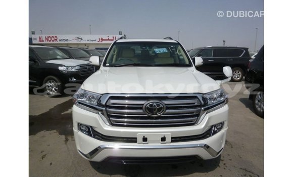Buy Import Toyota Land Cruiser White Car in Import - Dubai in Batken Buy Import Toyota Land Cruiser White Car in Import - Dubai in Batken