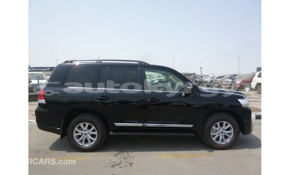 Buy Import Toyota Land Cruiser Black Car in Import - Dubai in Batken Buy Import Toyota Land Cruiser Black Car in Import - Dubai in Batken
