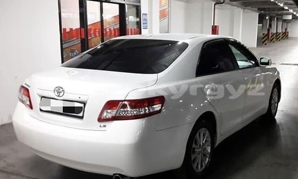 Buy Used Toyota Camry White Car in Bishkek in Bishkek Buy Used Toyota Camry White Car in Bishkek in Bishkek