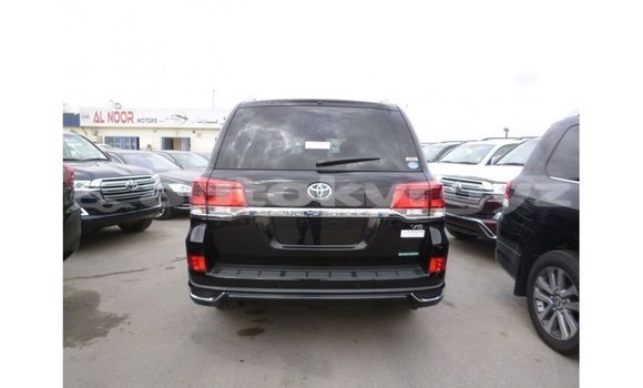 Buy Import Toyota Land Cruiser Black Car in Import - Dubai in Batken Buy Import Toyota Land Cruiser Black Car in Import - Dubai in Batken