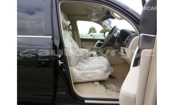 Buy Import Toyota Land Cruiser Black Car in Import - Dubai in Batken Buy Import Toyota Land Cruiser Black Car in Import - Dubai in Batken
