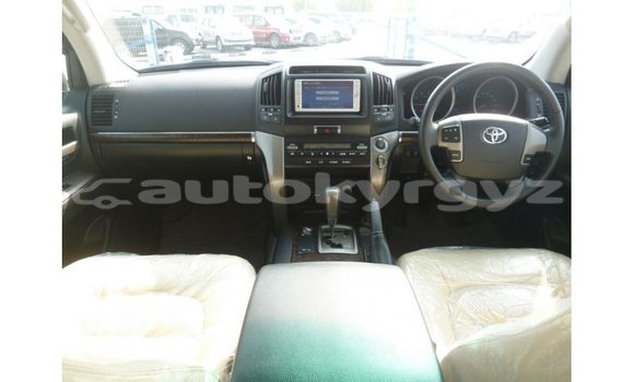 Buy Import Toyota Land Cruiser Other Car in Import - Dubai in Batken Buy Import Toyota Land Cruiser Other Car in Import - Dubai in Batken