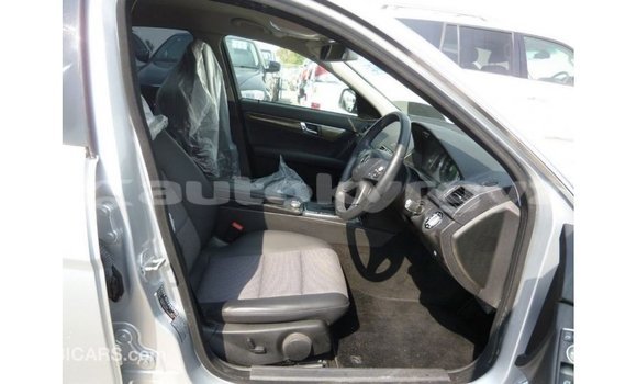 Buy Import Mercedes-Benz 200 Other Car in Import - Dubai in Batken Buy Import Mercedes-Benz 200 Other Car in Import - Dubai in Batken