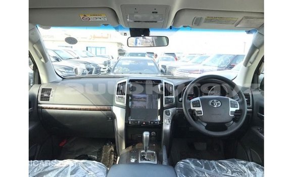 Buy Import Toyota Land Cruiser Other Car in Import - Dubai in Batken Buy Import Toyota Land Cruiser Other Car in Import - Dubai in Batken