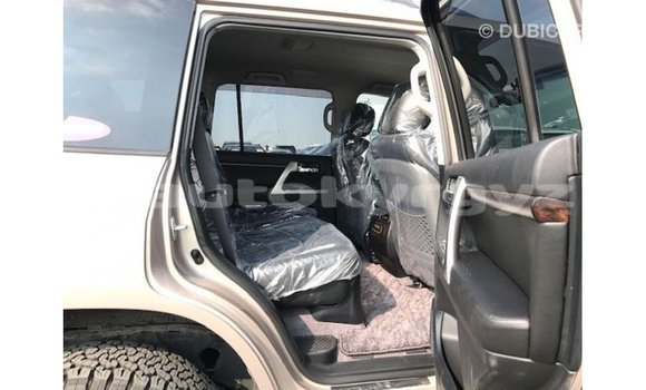 Buy Import Toyota Land Cruiser Other Car in Import - Dubai in Batken Buy Import Toyota Land Cruiser Other Car in Import - Dubai in Batken