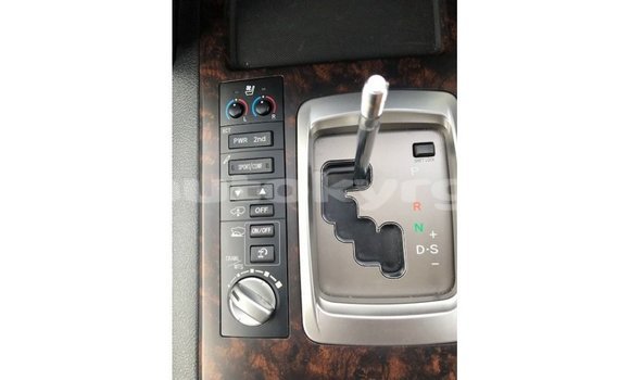 Buy Import Toyota Land Cruiser White Car in Import - Dubai in Batken Buy Import Toyota Land Cruiser White Car in Import - Dubai in Batken