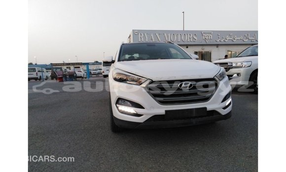 Buy Import Hyundai Tucson White Car in Import - Dubai in Batken Buy Import Hyundai Tucson White Car in Import - Dubai in Batken