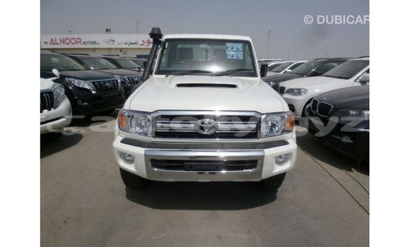 Buy Import Toyota Land Cruiser White Car in Import - Dubai in Batken Buy Import Toyota Land Cruiser White Car in Import - Dubai in Batken