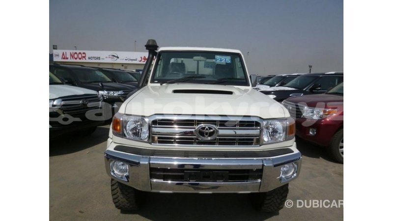 Big with watermark toyota land cruiser batken import dubai 2971