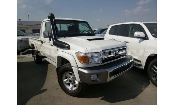 Buy Import Toyota Land Cruiser White Car in Import - Dubai in Batken Buy Import Toyota Land Cruiser White Car in Import - Dubai in Batken