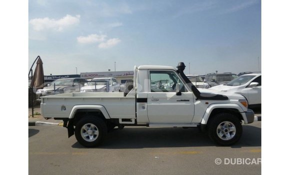 Buy Import Toyota Land Cruiser White Car in Import - Dubai in Batken Buy Import Toyota Land Cruiser White Car in Import - Dubai in Batken