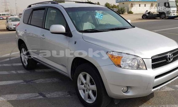 Buy Import Toyota RAV4 Other Car in Import - Dubai in Batken Buy Import Toyota RAV4 Other Car in Import - Dubai in Batken
