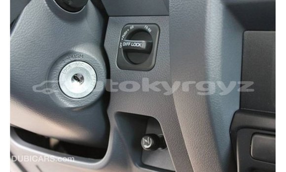 Buy Import Toyota Land Cruiser White Car in Import - Dubai in Batken Buy Import Toyota Land Cruiser White Car in Import - Dubai in Batken