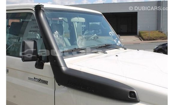 Buy Import Toyota Land Cruiser White Car in Import - Dubai in Batken Buy Import Toyota Land Cruiser White Car in Import - Dubai in Batken