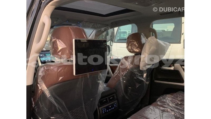 Big with watermark toyota land cruiser batken import dubai 3017