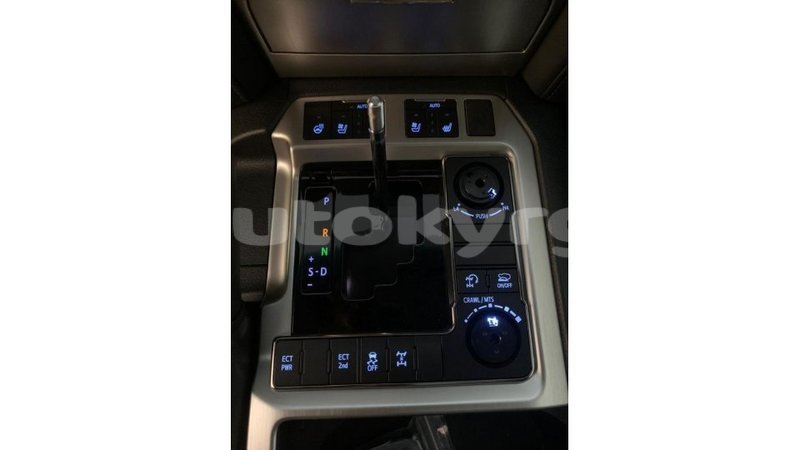 Big with watermark toyota land cruiser batken import dubai 3017