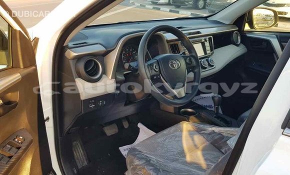Buy Import Toyota RAV4 White Car in Import - Dubai in Batken Buy Import Toyota RAV4 White Car in Import - Dubai in Batken
