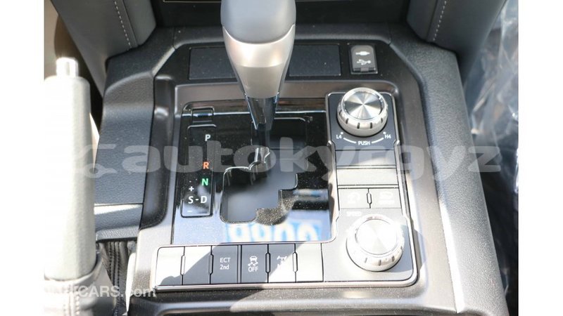 Big with watermark toyota land cruiser batken import dubai 3025