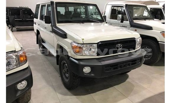 Buy Import Toyota Land Cruiser White Car in Import - Dubai in Batken Buy Import Toyota Land Cruiser White Car in Import - Dubai in Batken