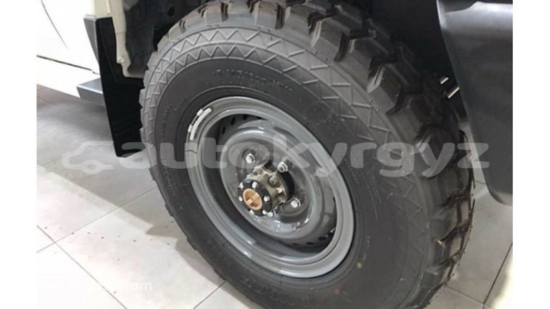 Big with watermark toyota land cruiser batken import dubai 3035