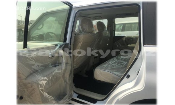 Buy Import Nissan Patrol White Car in Import - Dubai in Batken Buy Import Nissan Patrol White Car in Import - Dubai in Batken