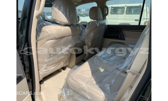 Buy Import Toyota Land Cruiser Black Car in Import - Dubai in Batken Buy Import Toyota Land Cruiser Black Car in Import - Dubai in Batken