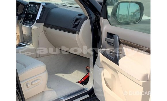 Buy Import Toyota Land Cruiser Black Car in Import - Dubai in Batken Buy Import Toyota Land Cruiser Black Car in Import - Dubai in Batken