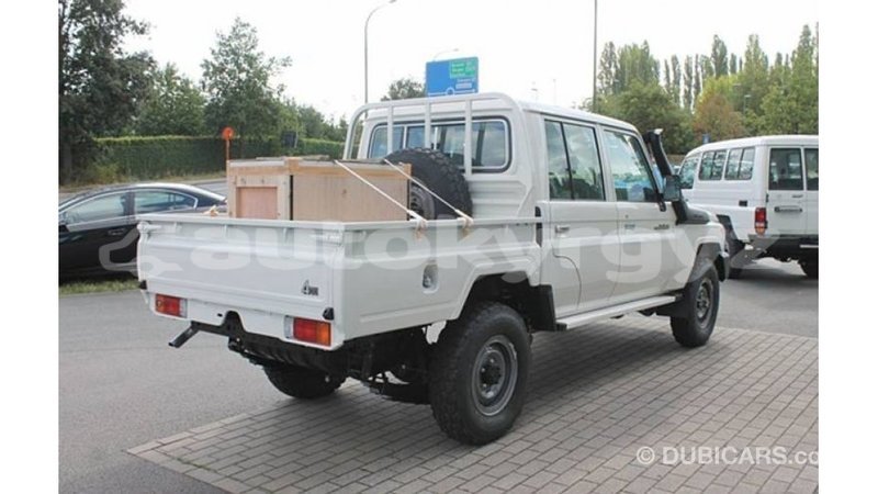 Big with watermark toyota land cruiser batken import dubai 3042
