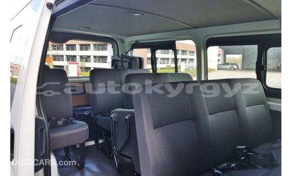 Buy Import Toyota Hiace White Car in Import - Dubai in Batken Buy Import Toyota Hiace White Car in Import - Dubai in Batken