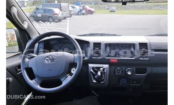 Buy Import Toyota Hiace White Car in Import - Dubai in Batken Buy Import Toyota Hiace White Car in Import - Dubai in Batken