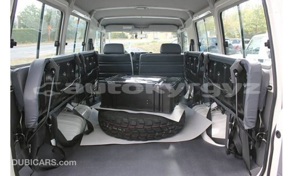 Buy Import Toyota Land Cruiser White Car in Import - Dubai in Batken Buy Import Toyota Land Cruiser White Car in Import - Dubai in Batken