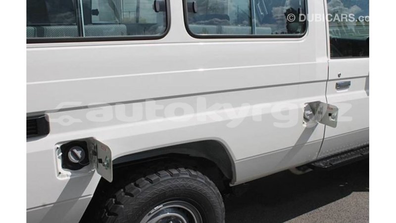 Big with watermark toyota land cruiser batken import dubai 3048