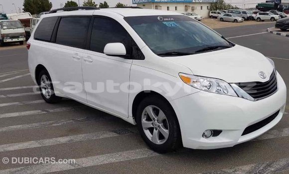 Buy Import Toyota Sienna White Car in Import - Dubai in Batken Buy Import Toyota Sienna White Car in Import - Dubai in Batken