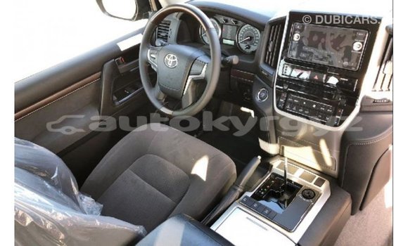 Buy Import Toyota Land Cruiser Black Car in Import - Dubai in Batken Buy Import Toyota Land Cruiser Black Car in Import - Dubai in Batken