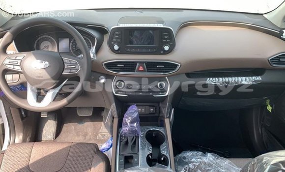 Buy Import Hyundai Santa Fe White Car in Import - Dubai in Batken Buy Import Hyundai Santa Fe White Car in Import - Dubai in Batken