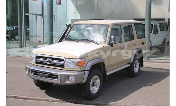 Buy Import Toyota Land Cruiser Beige Car in Import - Dubai in Batken Buy Import Toyota Land Cruiser Beige Car in Import - Dubai in Batken