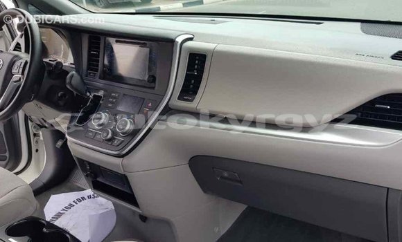 Buy Import Toyota Sienna White Car in Import - Dubai in Batken Buy Import Toyota Sienna White Car in Import - Dubai in Batken