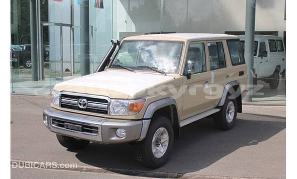 Buy Import Toyota Land Cruiser Beige Car in Import - Dubai in Batken Buy Import Toyota Land Cruiser Beige Car in Import - Dubai in Batken
