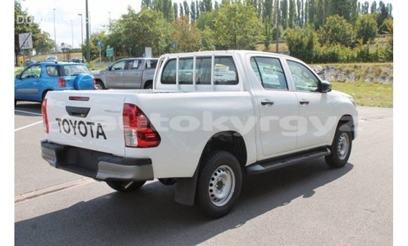 Buy Import Toyota Hilux White Car in Import - Dubai in Batken Buy Import Toyota Hilux White Car in Import - Dubai in Batken